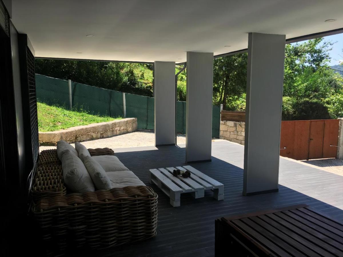 The Green Roof House Vieira do Minho Bagian luar foto