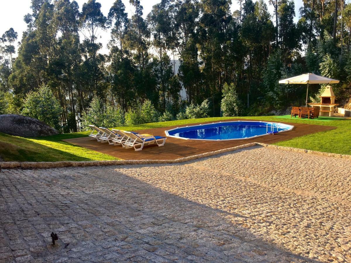 The Green Roof House Vieira do Minho Bagian luar foto